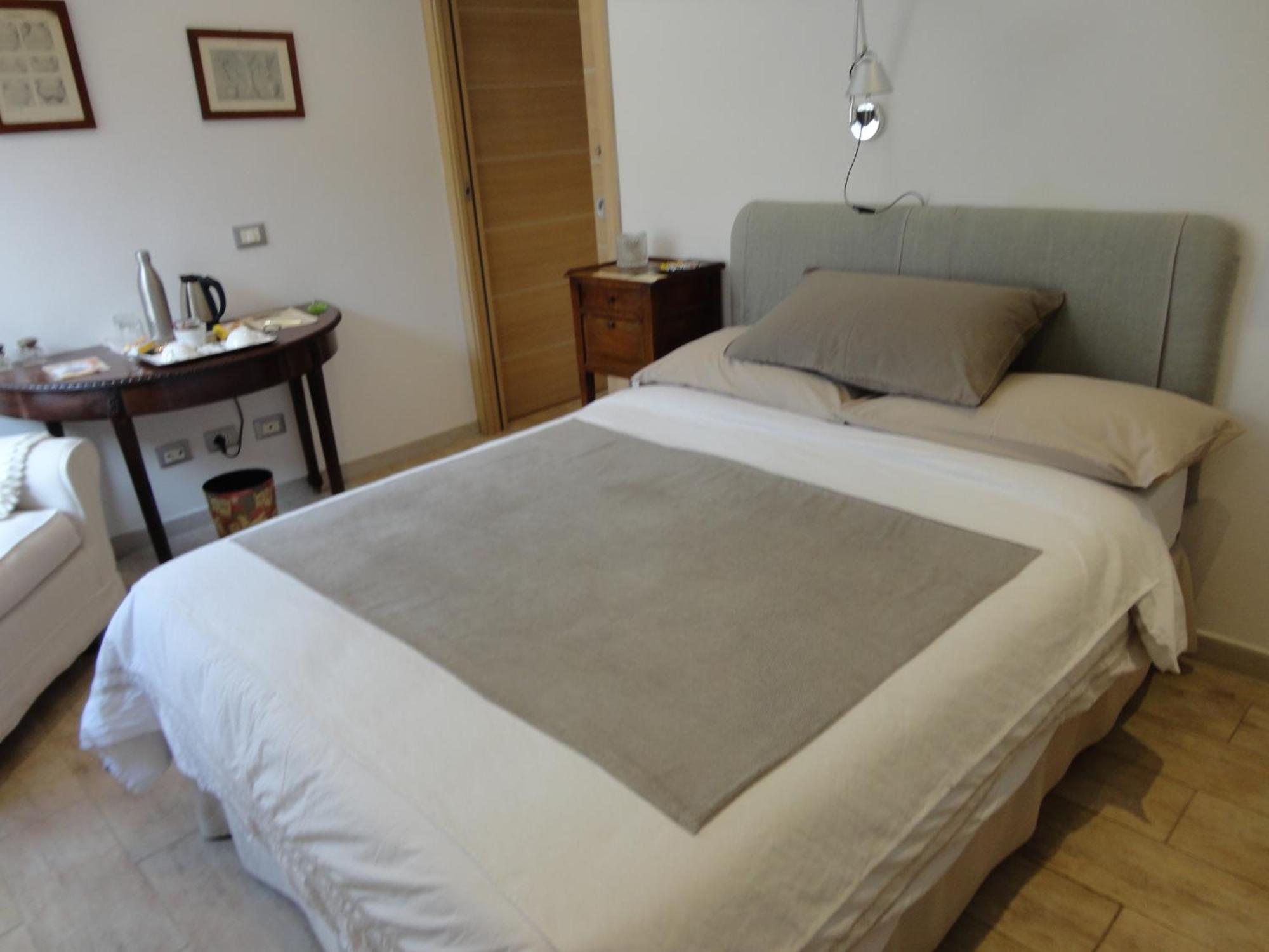 Nerone'S - Sutri Bed & Dinner 外观 照片